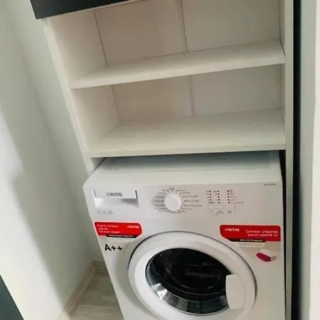 Novita Apt.