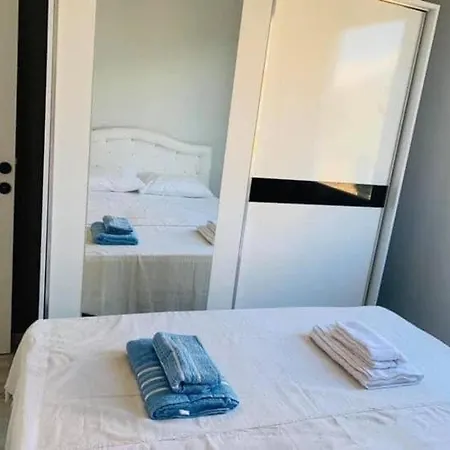 Novita Apt. Apartment *